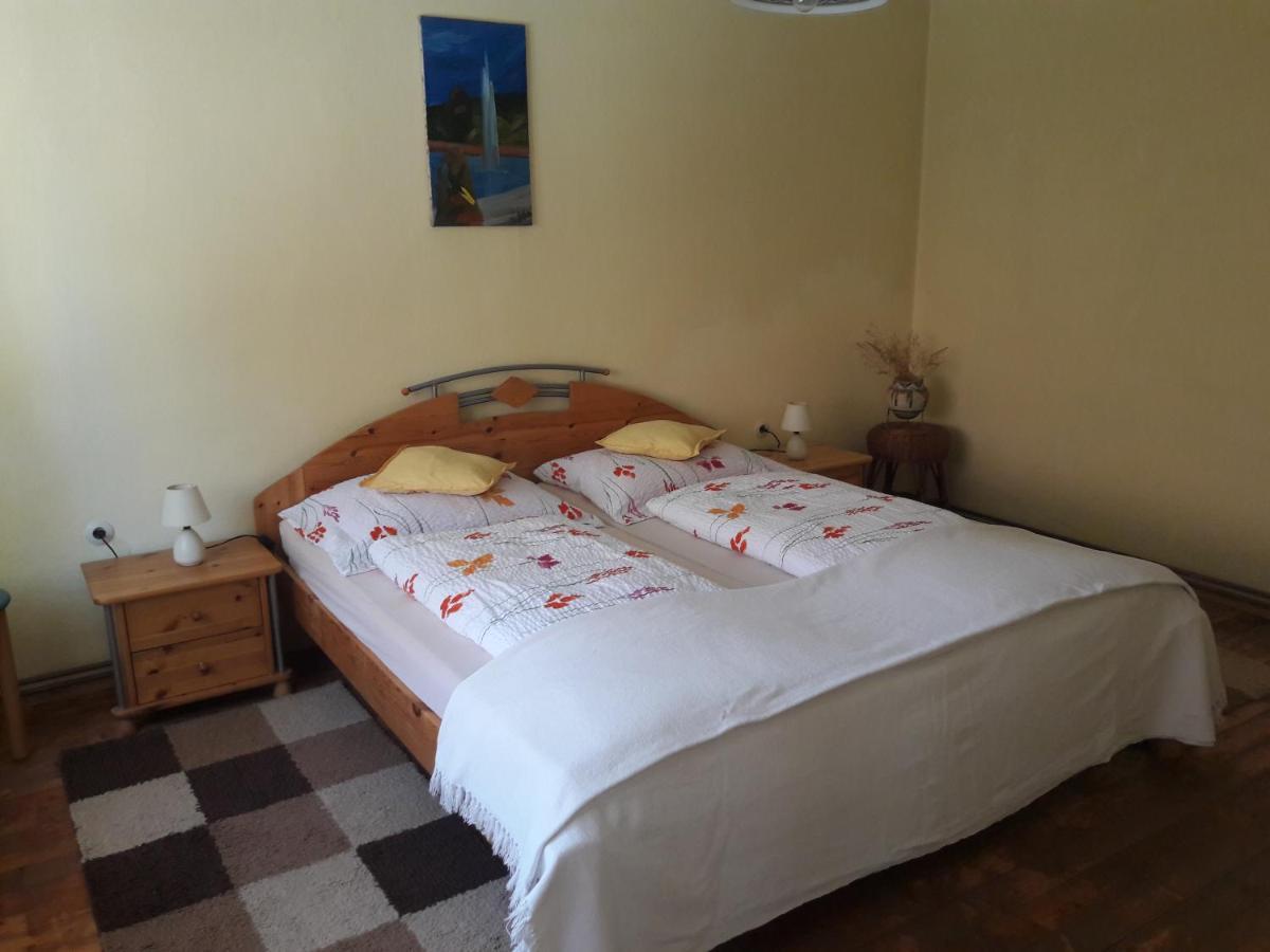 Lerchenhof Hotel Фризах Екстериор снимка