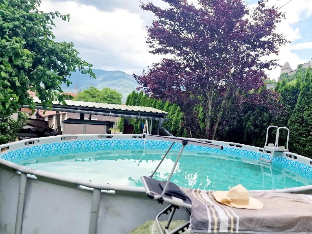Lerchenhof Hotel Фризах Екстериор снимка