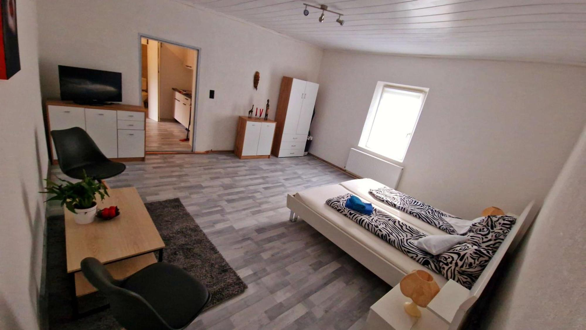 Lerchenhof Hotel Фризах Екстериор снимка