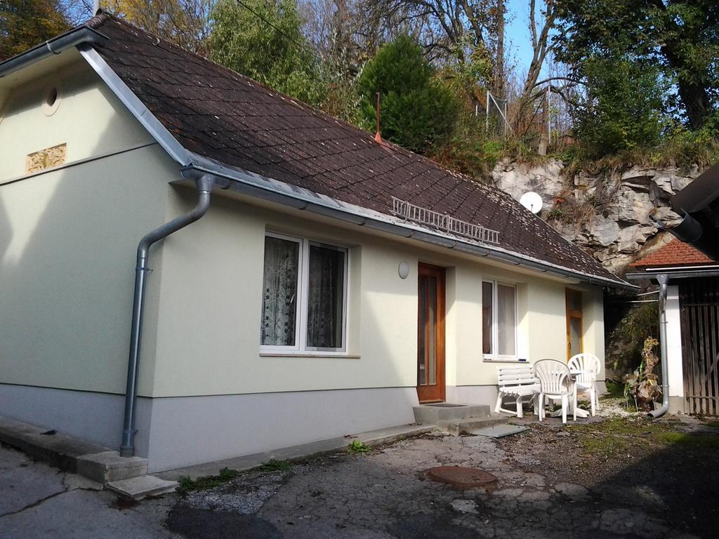 Lerchenhof Hotel Фризах Екстериор снимка